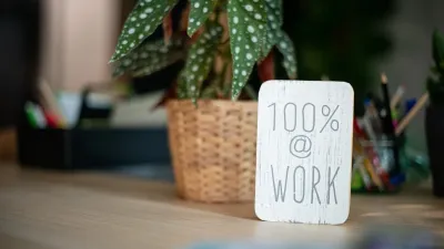 ट्रेंडिंग मोटिवेशनल कोट्स: जीवन की नई दिशा की खोज! 20 Quotes in Hindi