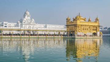 सपने में गुरुद्वारा देखना क्या होता है - अर्थ और संकेत! Sapne me Gurudwara dekhna