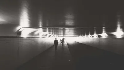 सपने में अजनबी देखना: इसका क्या मतलब होता है? Seeing A Stranger in Dreams